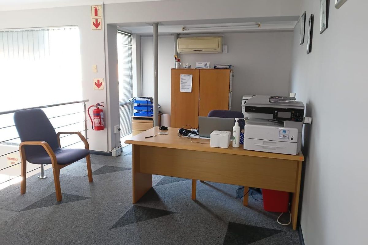 Commercial Rental Monthly In Port Elizabeth - Photo 4