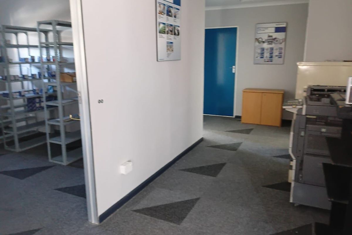Commercial Rental Monthly In Port Elizabeth - Photo 5