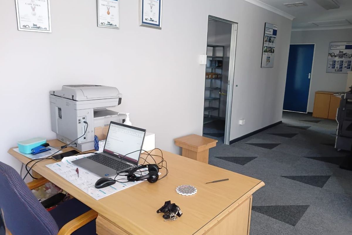 Commercial Rental Monthly In Port Elizabeth - Photo 2