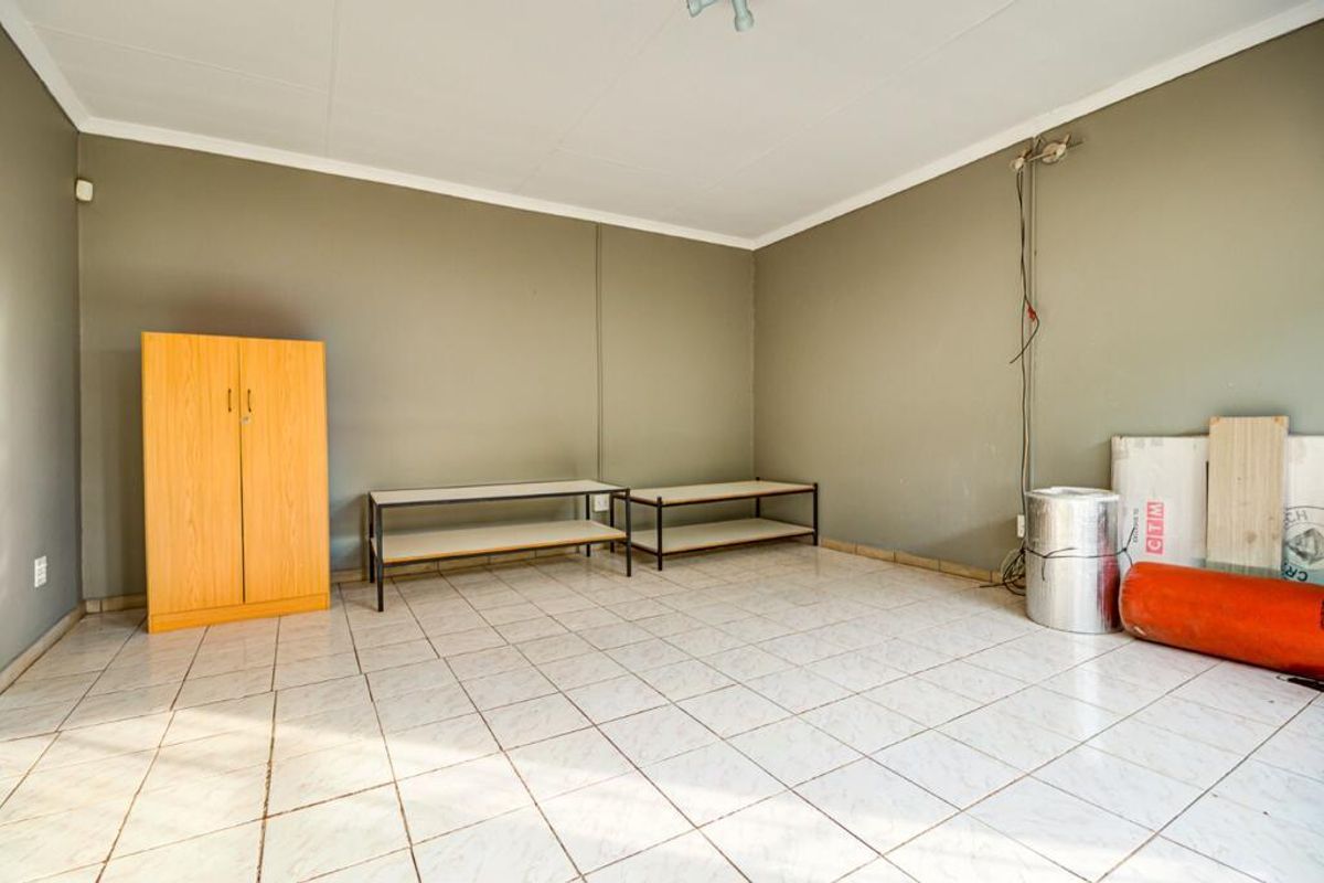 Farm For Sale In Benoni - Photo 5