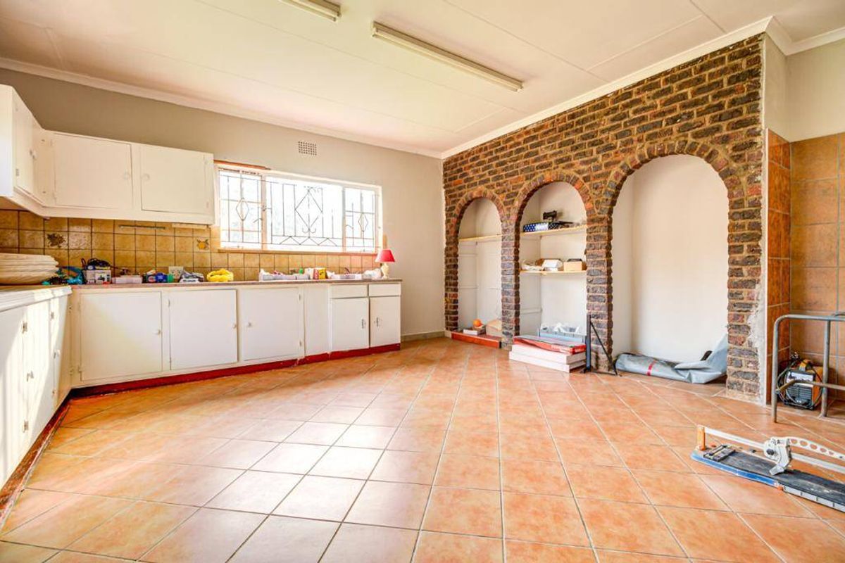 Farm For Sale In Benoni - Photo 2
