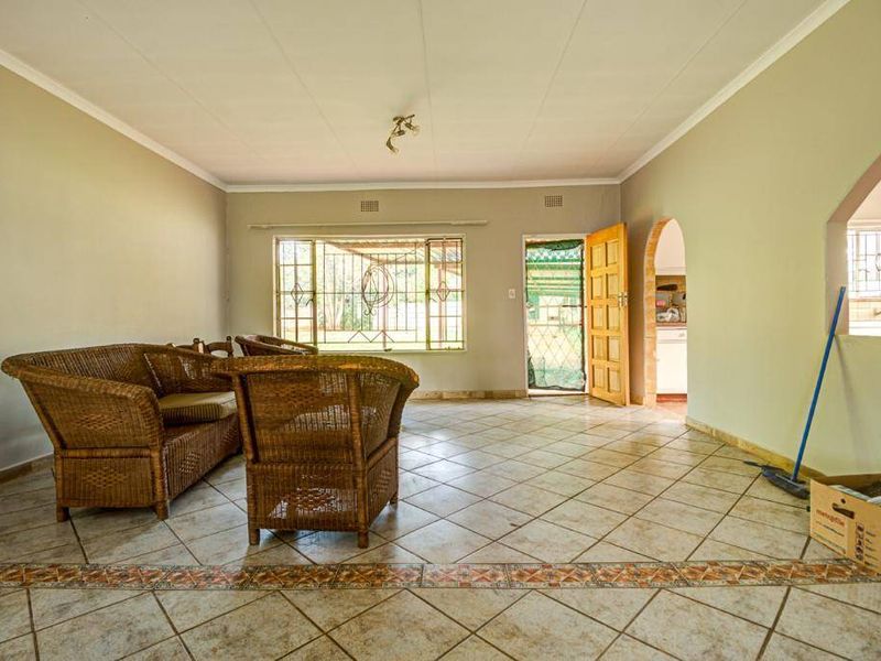 Farm For Sale In Benoni - Photo 3