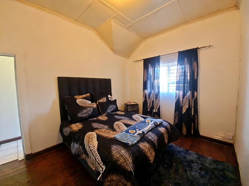 House For Sale In Port Elizabeth - Photo 7