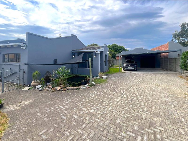 House Rental Monthly In Port Elizabeth - Photo 2