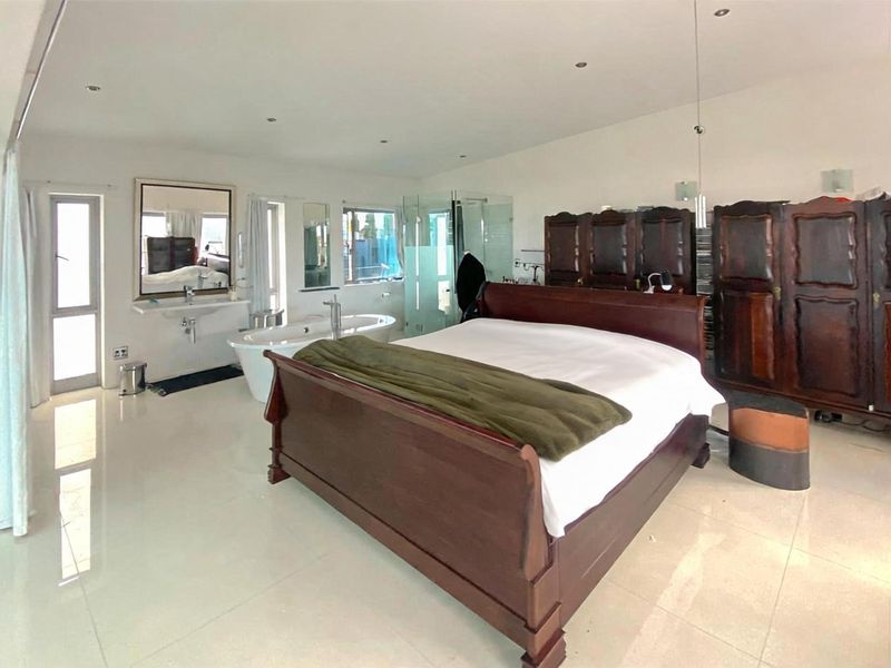 House For Sale In Port Elizabeth - Photo 10