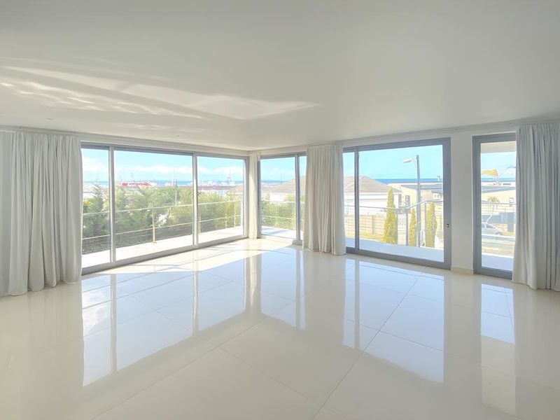House For Sale In Port Elizabeth - Photo 8