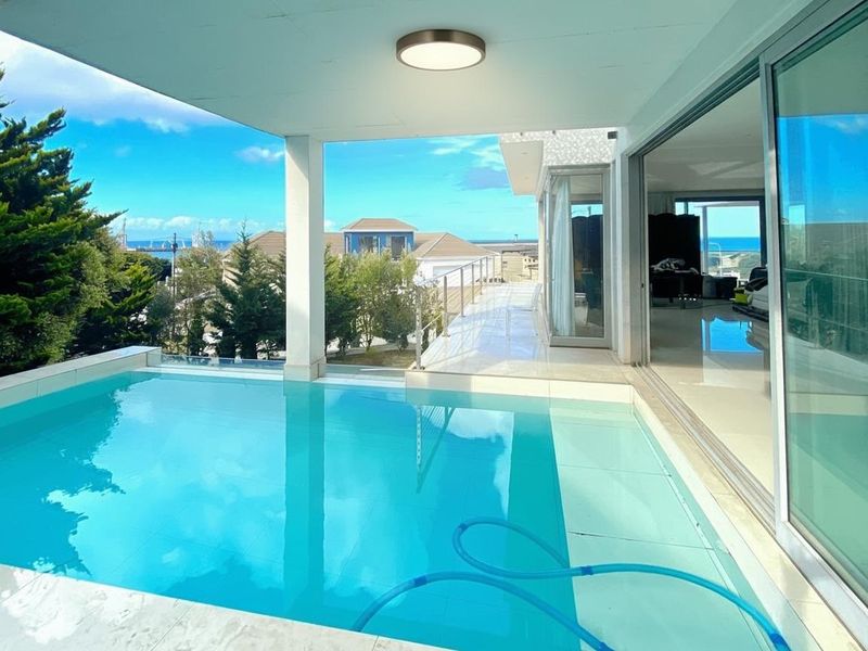 House For Sale In Port Elizabeth - Photo 4