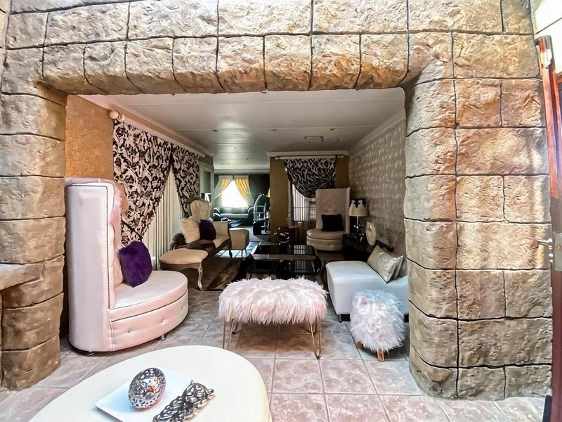 House For Sale In Pretoria - Photo 8