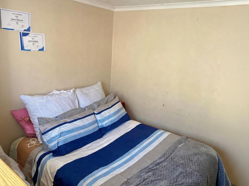 Cluster For Sale In East London - Photo 4