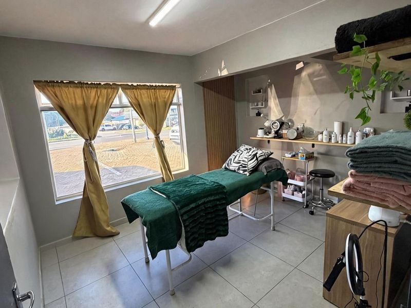 Commercial For Sale In Jeffreys Bay - Photo 9