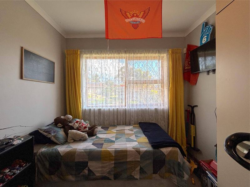 House For Sale In Uitenhage - Photo 7