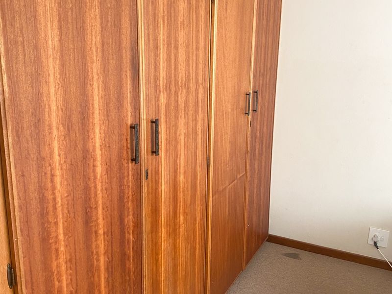 Townhouse For Sale In East London - Photo 9