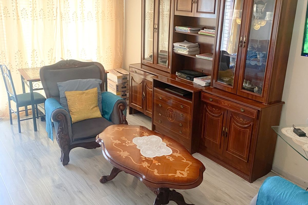 Townhouse For Sale In East London - Photo 4