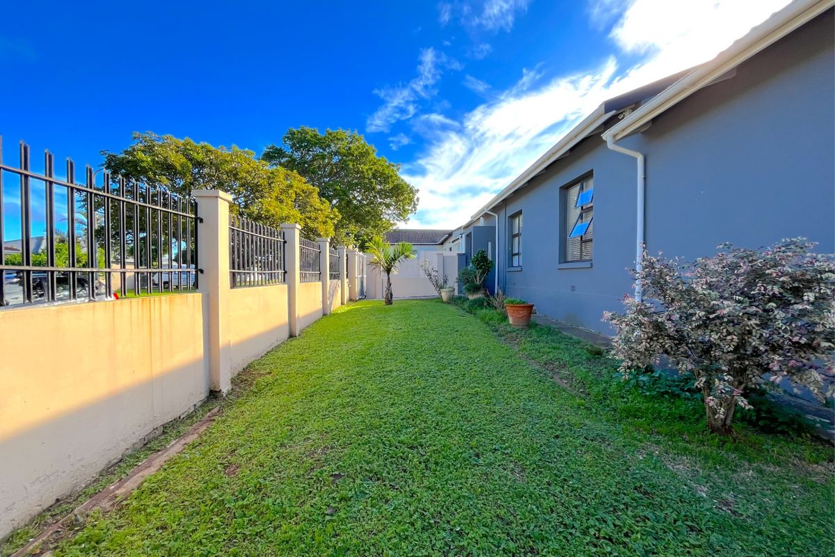 House For Sale In Port Elizabeth - Photo 5