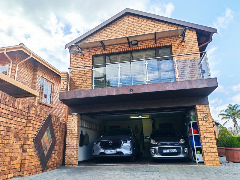 House For Sale In Centurion - Photo 3
