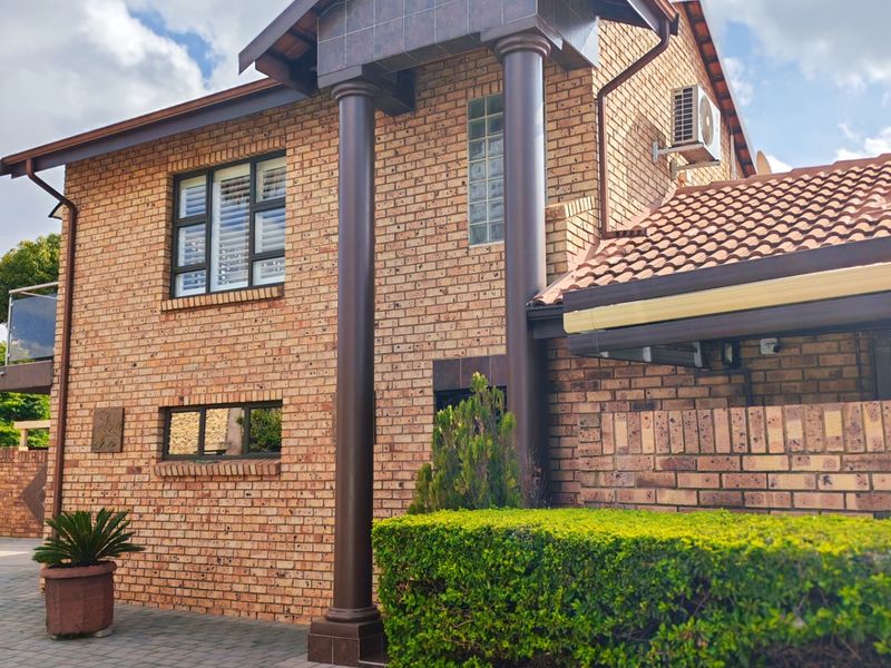House For Sale In Centurion - Photo 4