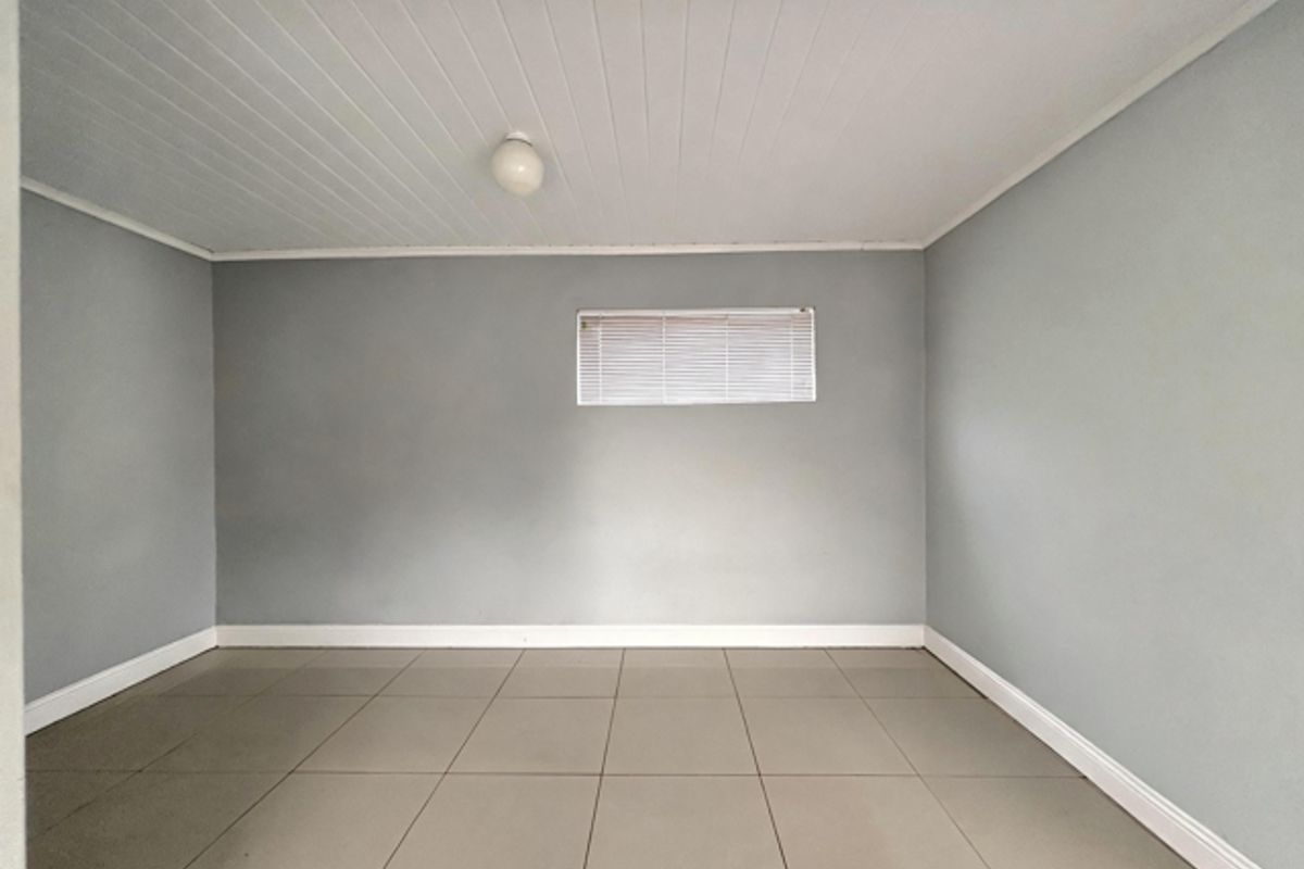 House For Sale In Port Elizabeth - Photo 5