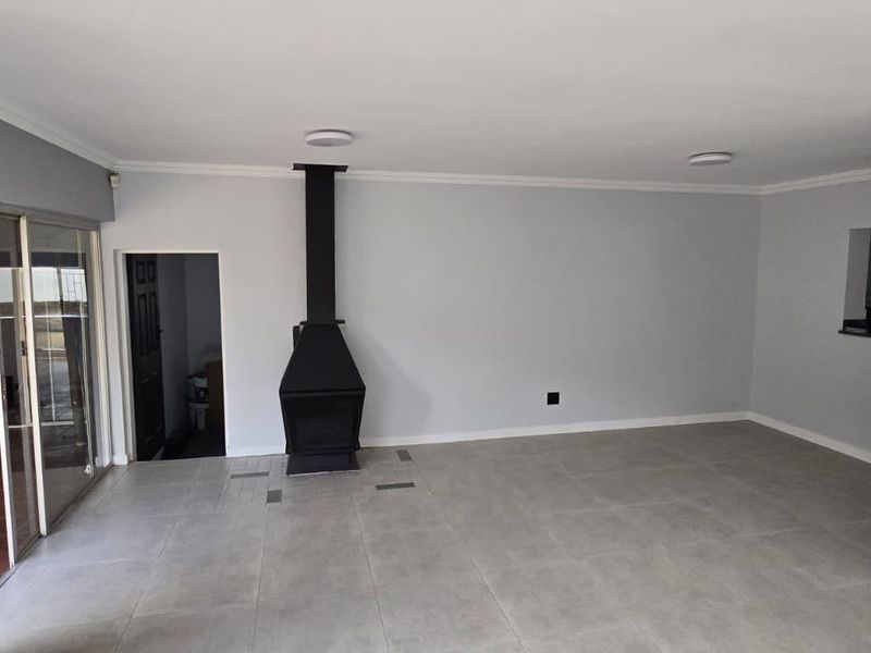 House For Sale In Krugersdorp - Photo 8