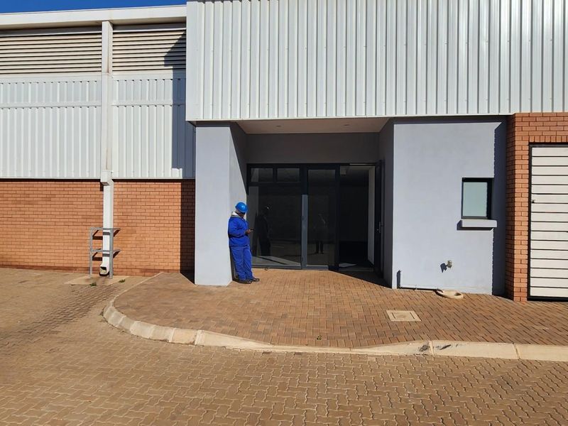 Industrial Rental Monthly In Midrand - Photo 9