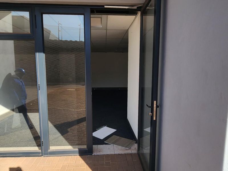 Industrial Rental Monthly In Midrand - Photo 2