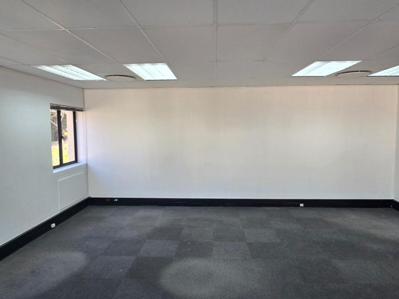 Commercial Rental Monthly In Roodepoort - Photo 10