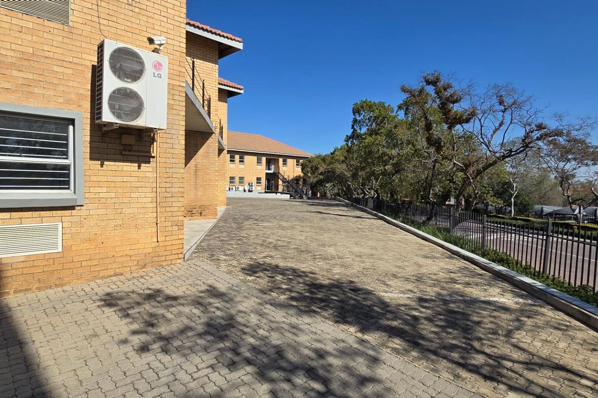 Commercial Rental Monthly In Midrand - Photo 3
