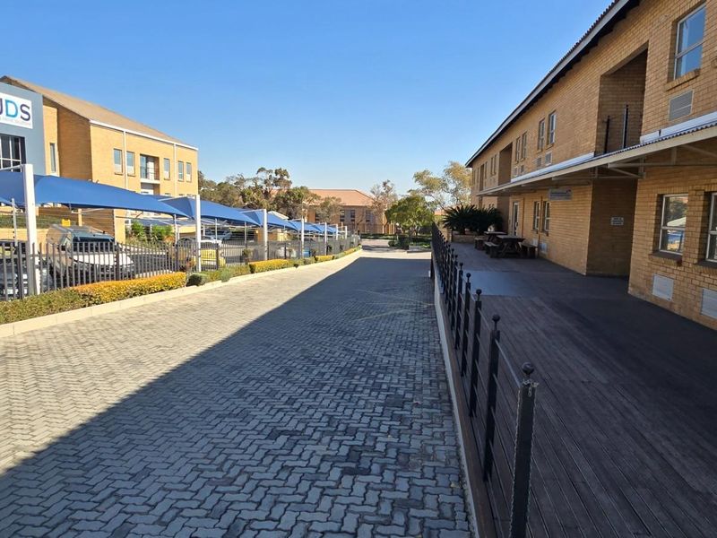 Commercial Rental Monthly In Midrand - Photo 4