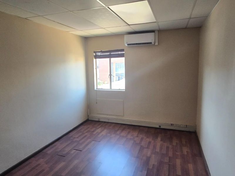 Commercial Rental Monthly In Midrand - Photo 8