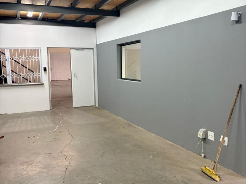 Industrial Rental Monthly In Pretoria - Photo 4