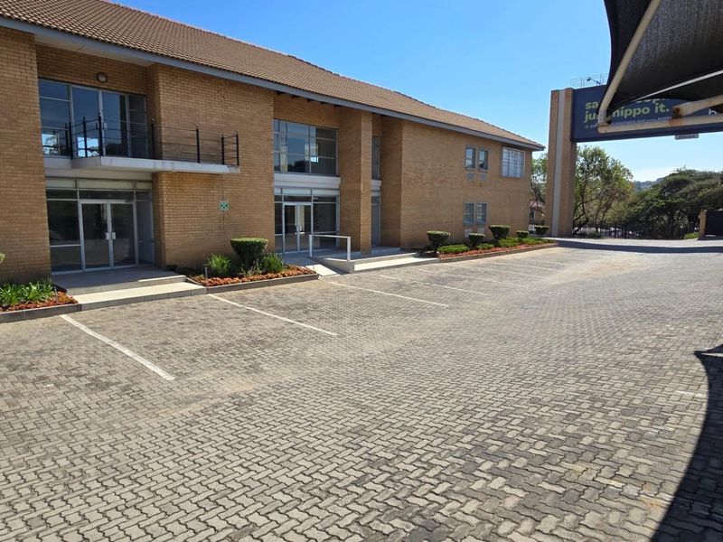 Commercial Rental Monthly In Midrand - Photo 3