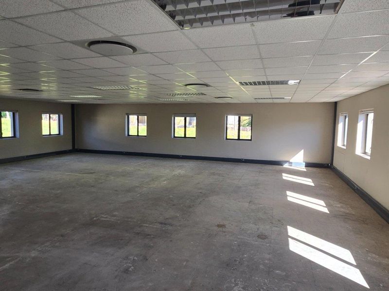 Commercial Rental Monthly In Roodepoort - Photo 6