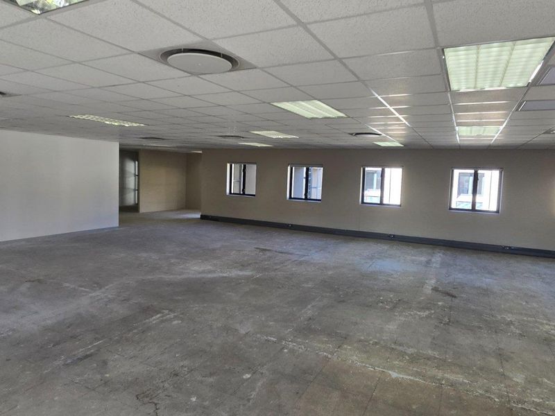 Commercial Rental Monthly In Roodepoort - Photo 4