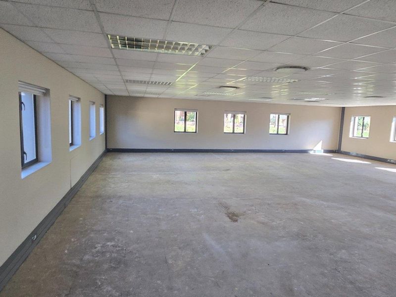 Commercial Rental Monthly In Roodepoort - Photo 9