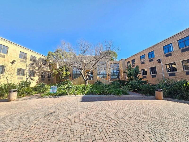 Commercial Rental Monthly In Pretoria - Photo 1
