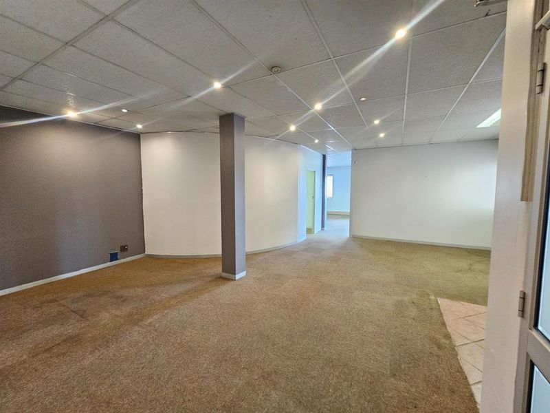 Commercial Rental Monthly In Pretoria - Photo 8
