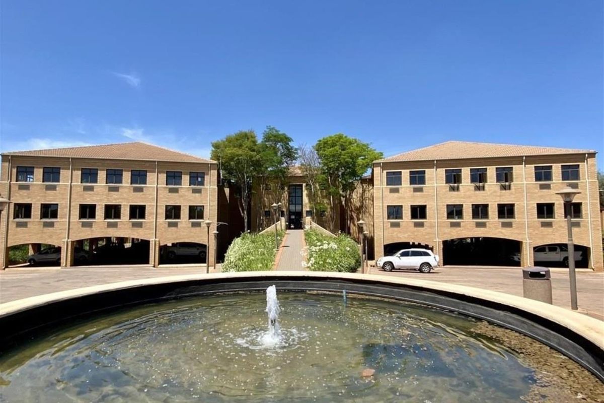 Commercial Rental Monthly In Pretoria - Photo 2