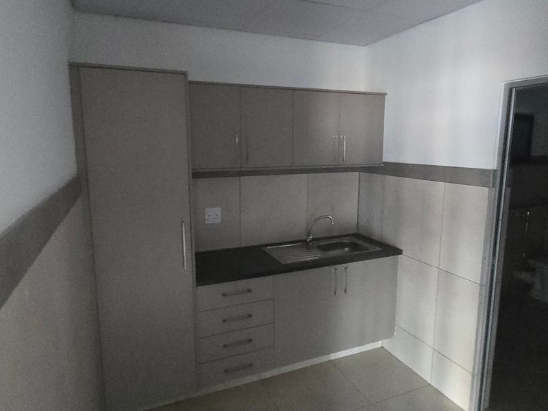Industrial Rental Monthly In Krugersdorp - Photo 8