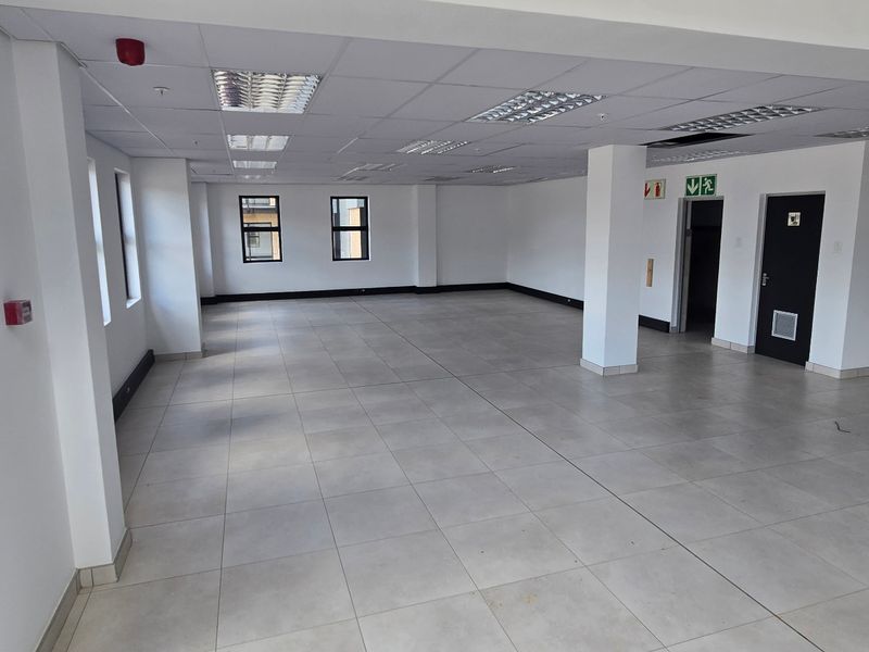 Industrial Rental Monthly In Krugersdorp - Photo 4