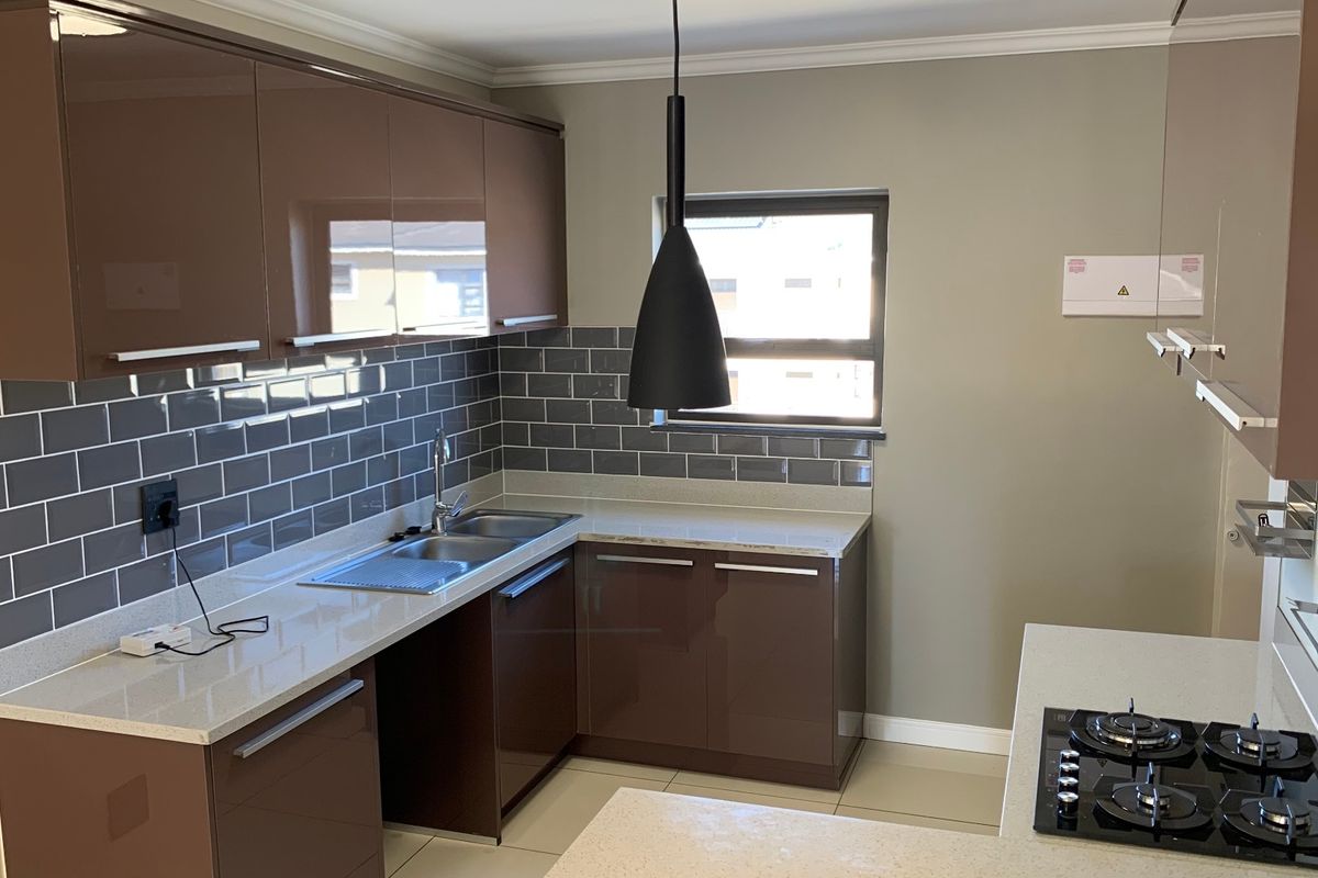 Apartment For Sale In Midrand - Photo 4