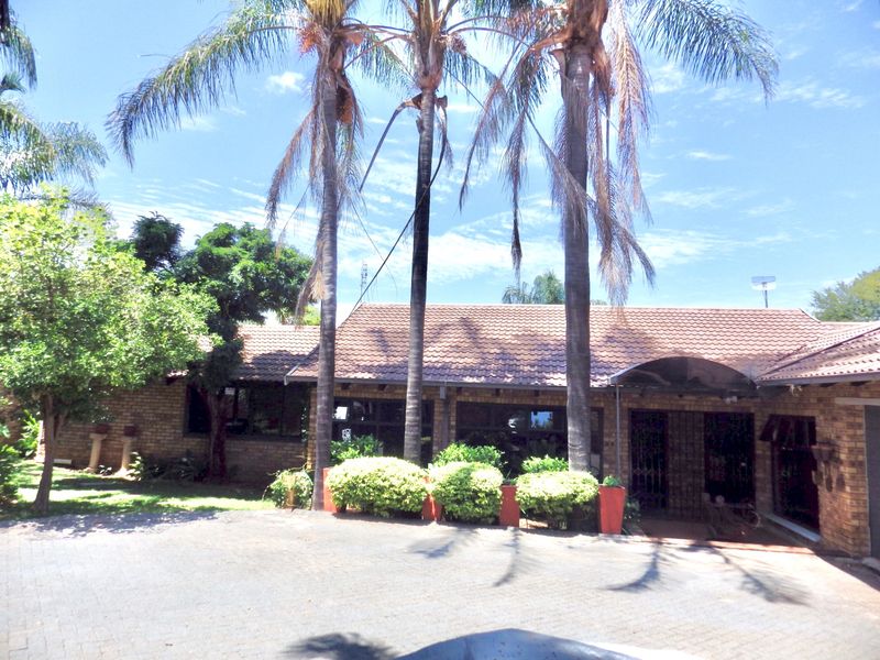 House For Sale In Klerksdorp - Photo 1