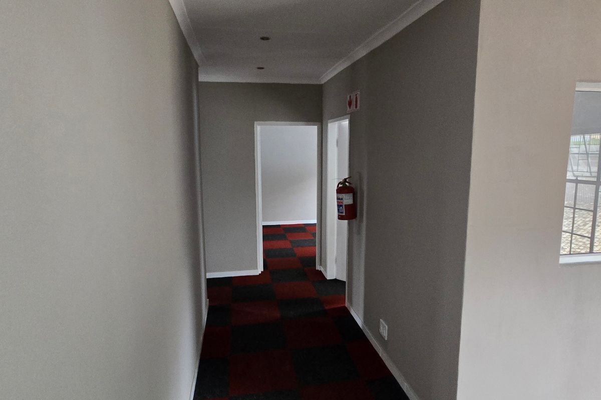 Commercial Rental Monthly In Roodepoort - Photo 5