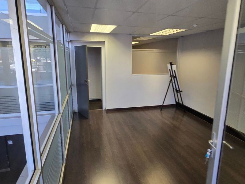 Commercial Rental Monthly In Randburg - Photo 4