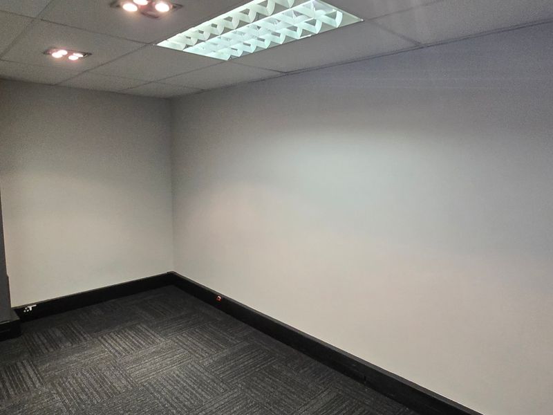 Commercial Rental Monthly In Randburg - Photo 6