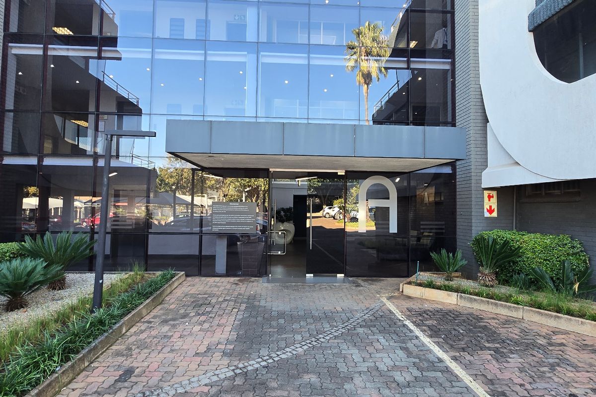 Commercial Rental Monthly In Randburg - Photo 2