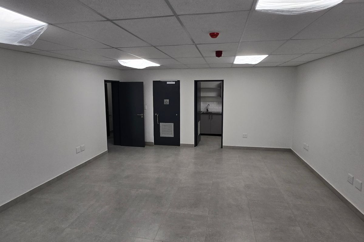 Industrial Rental Monthly In Centurion - Photo 3