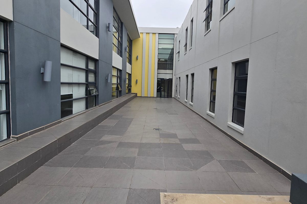 Commercial Rental Monthly In Midrand - Photo 2