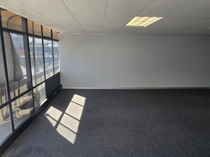Commercial Rental Monthly In Randburg - Photo 7