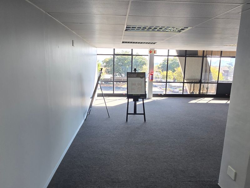 Commercial Rental Monthly In Randburg - Photo 4