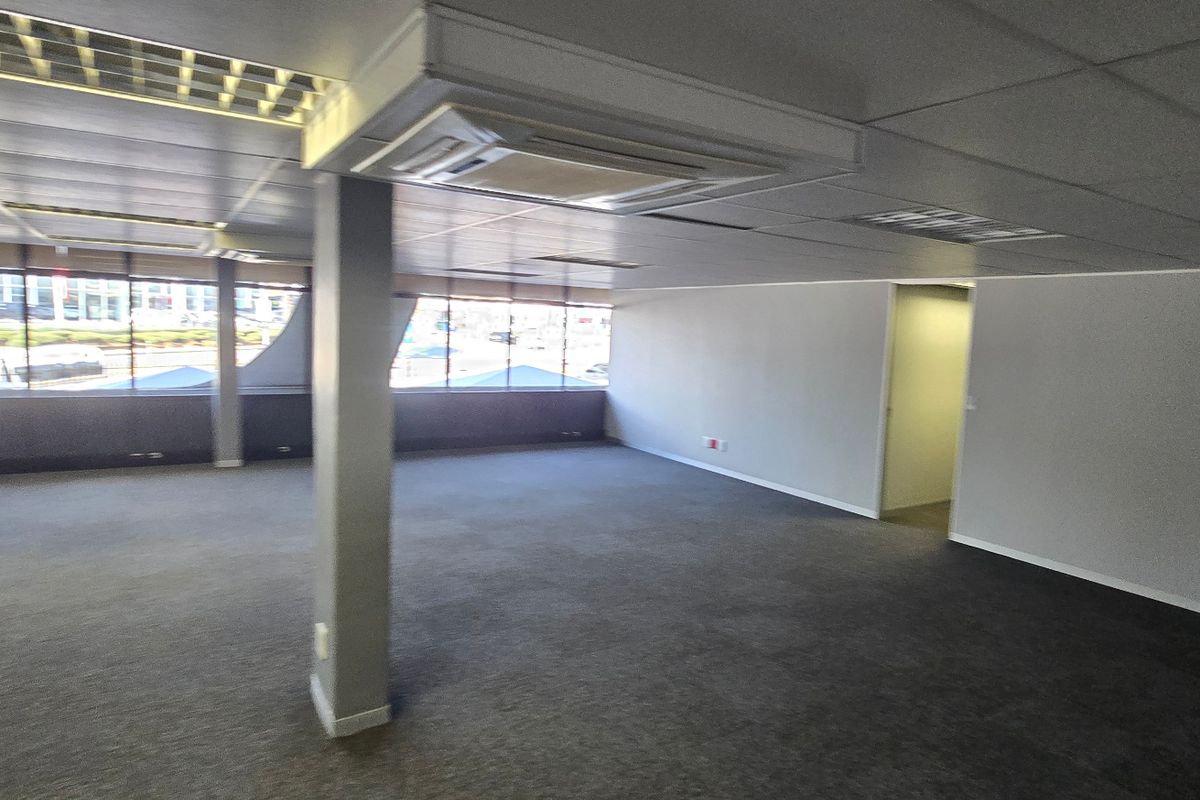 Commercial Rental Monthly In Randburg - Photo 5