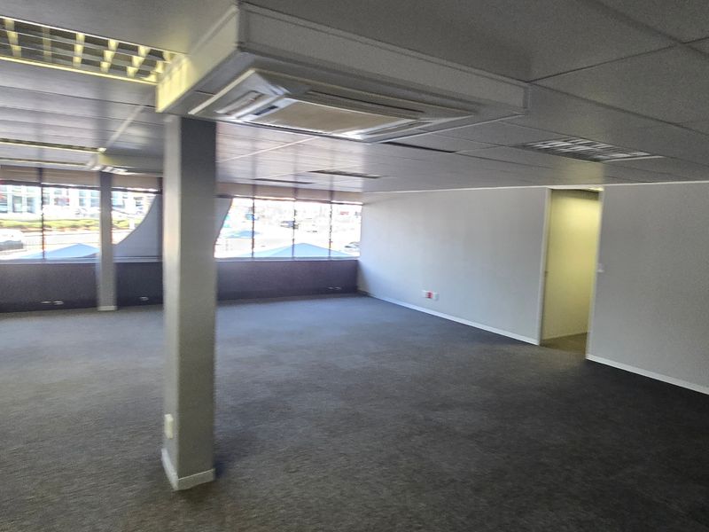 Commercial Rental Monthly In Randburg - Photo 5